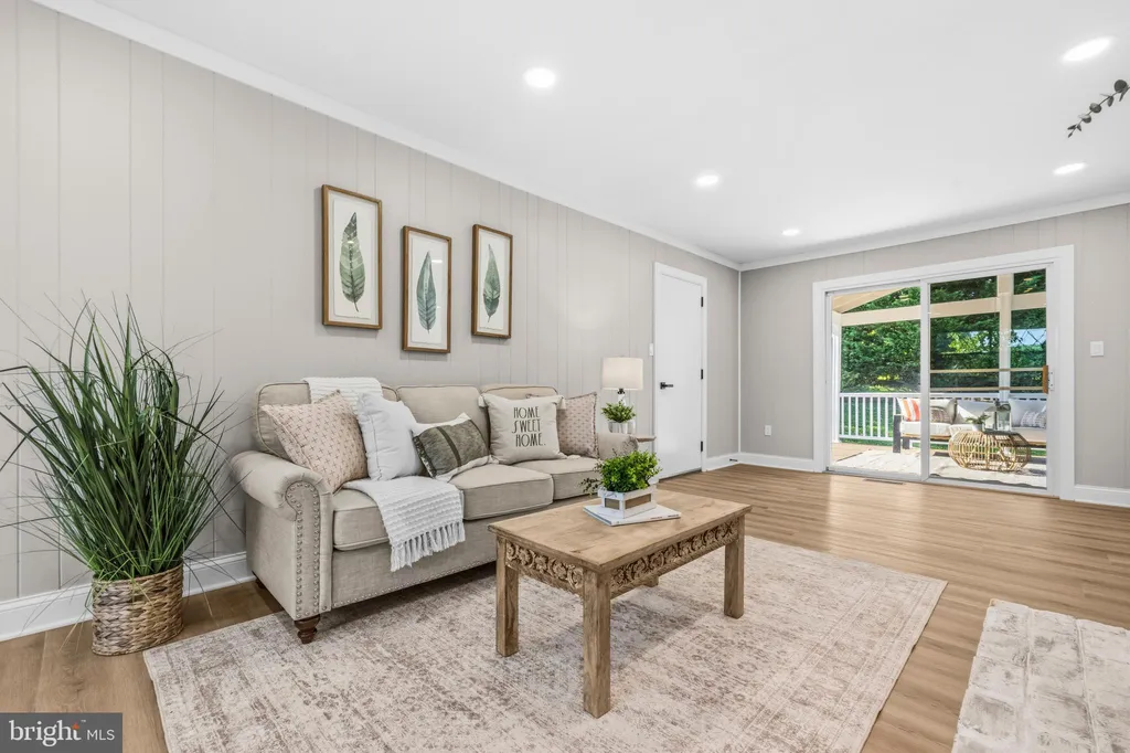 Additional image 10 of 9398 Paulskirk Drive, Ellicott City, MD 21042