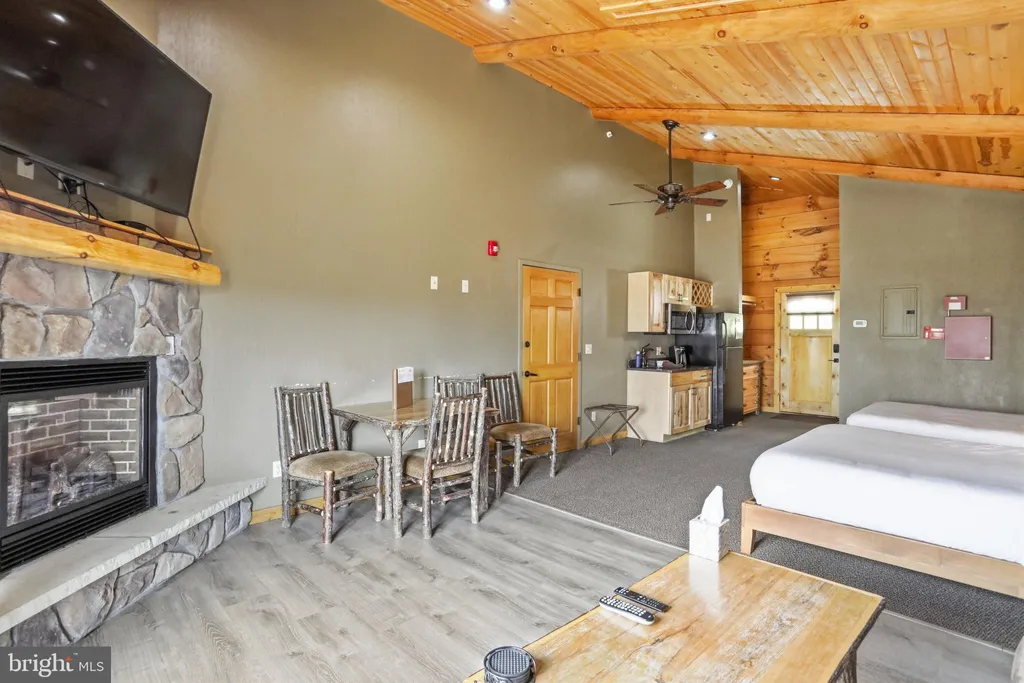 Additional image 10 of 221 Cabin Lodge Road, Mc Henry, MD 21541