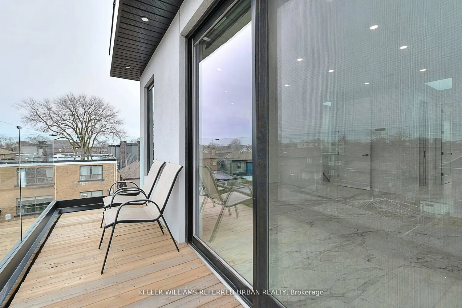 Additional image 18 of 613 Harvie Avenue