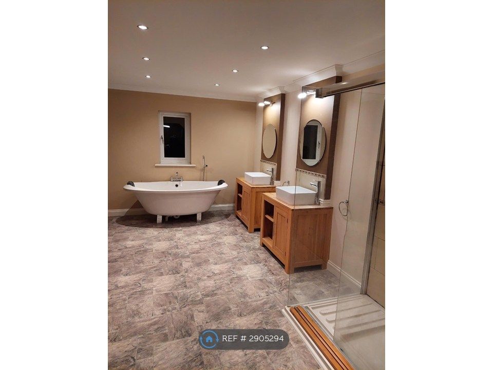 Additional image 14 of 5 bed detached house to rentManor Farm Close, Broughton, Kettering NN14