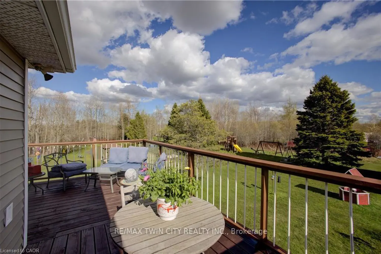 Additional image 8 of 375729 6Th Line