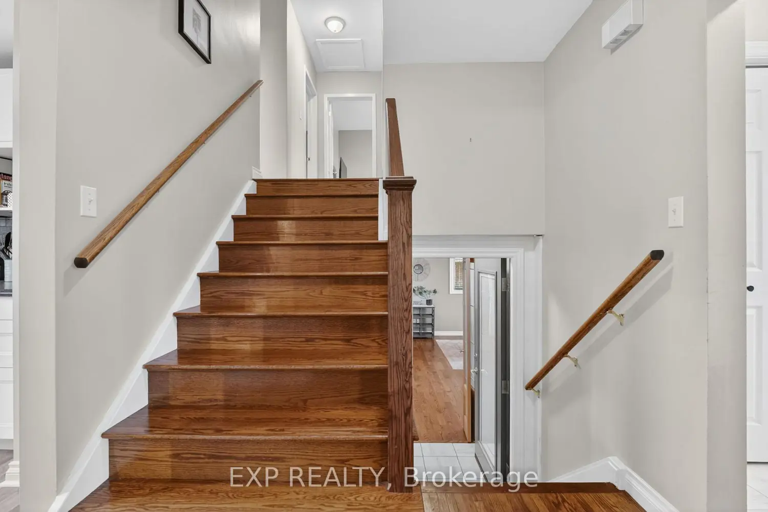 Additional image 7 of 3510 Yale Crescent