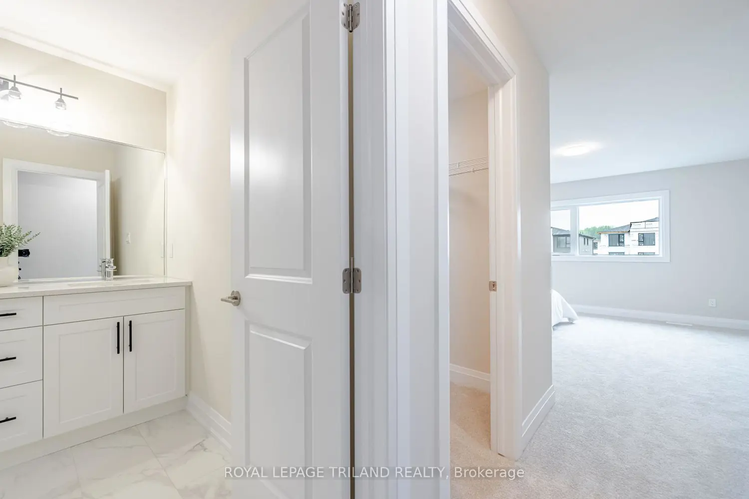 Additional image 5 of 776 Banyan Lane