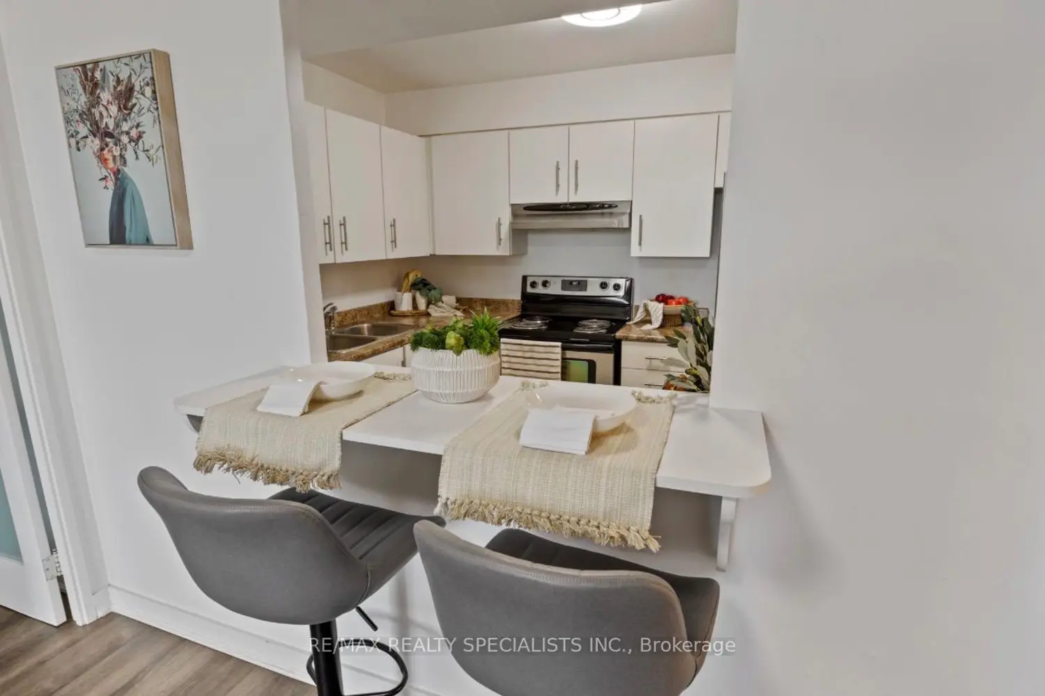 330 Mccowan Road 311 photo 4