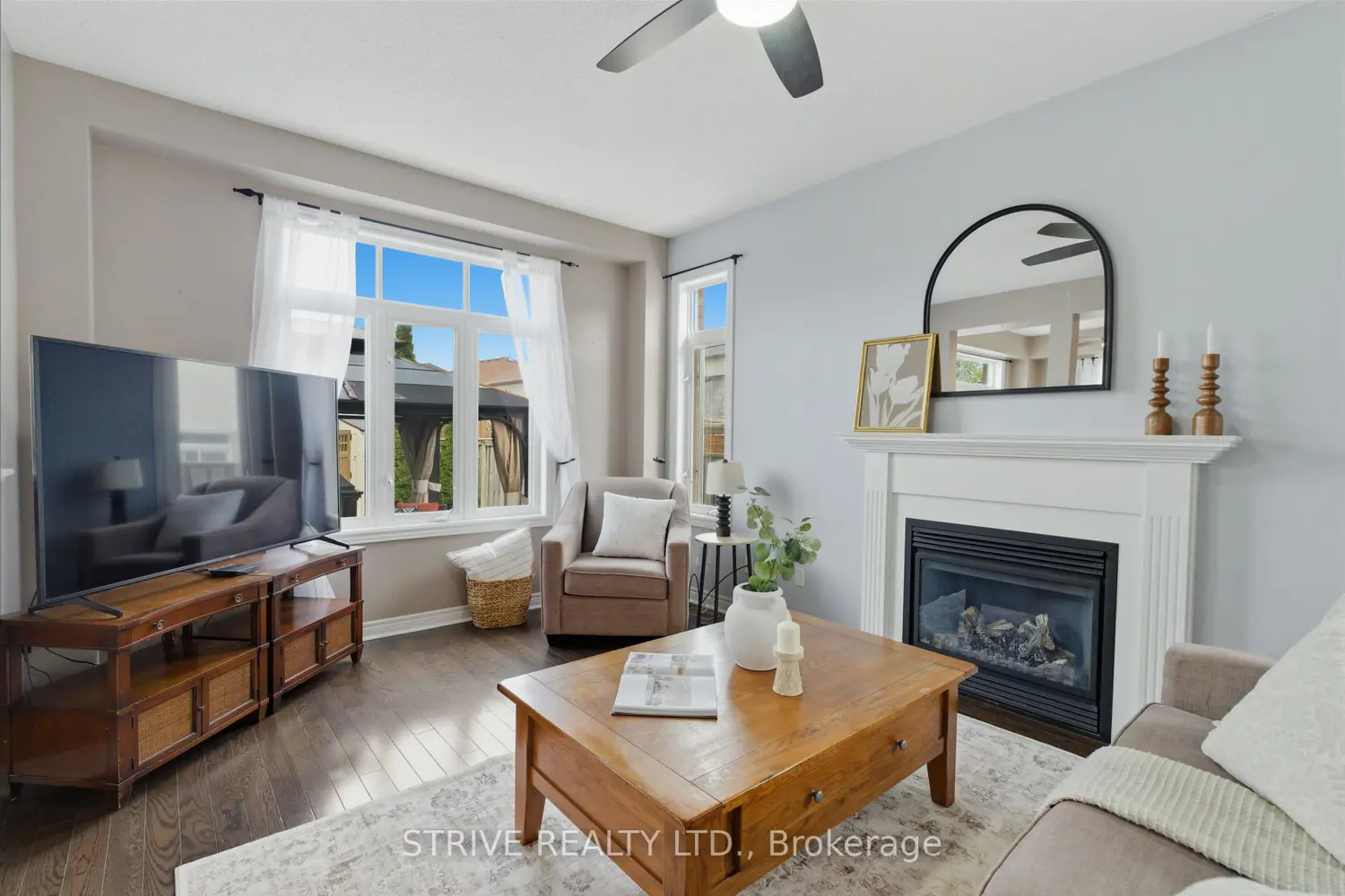 381 West Scugog Lane photo 3