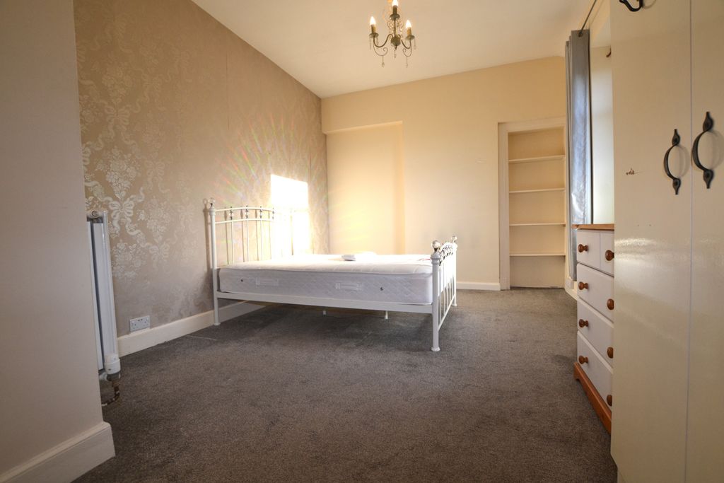 Additional image 4 of 2 bed flat to rentLothian Street, Bonnyrigg EH19