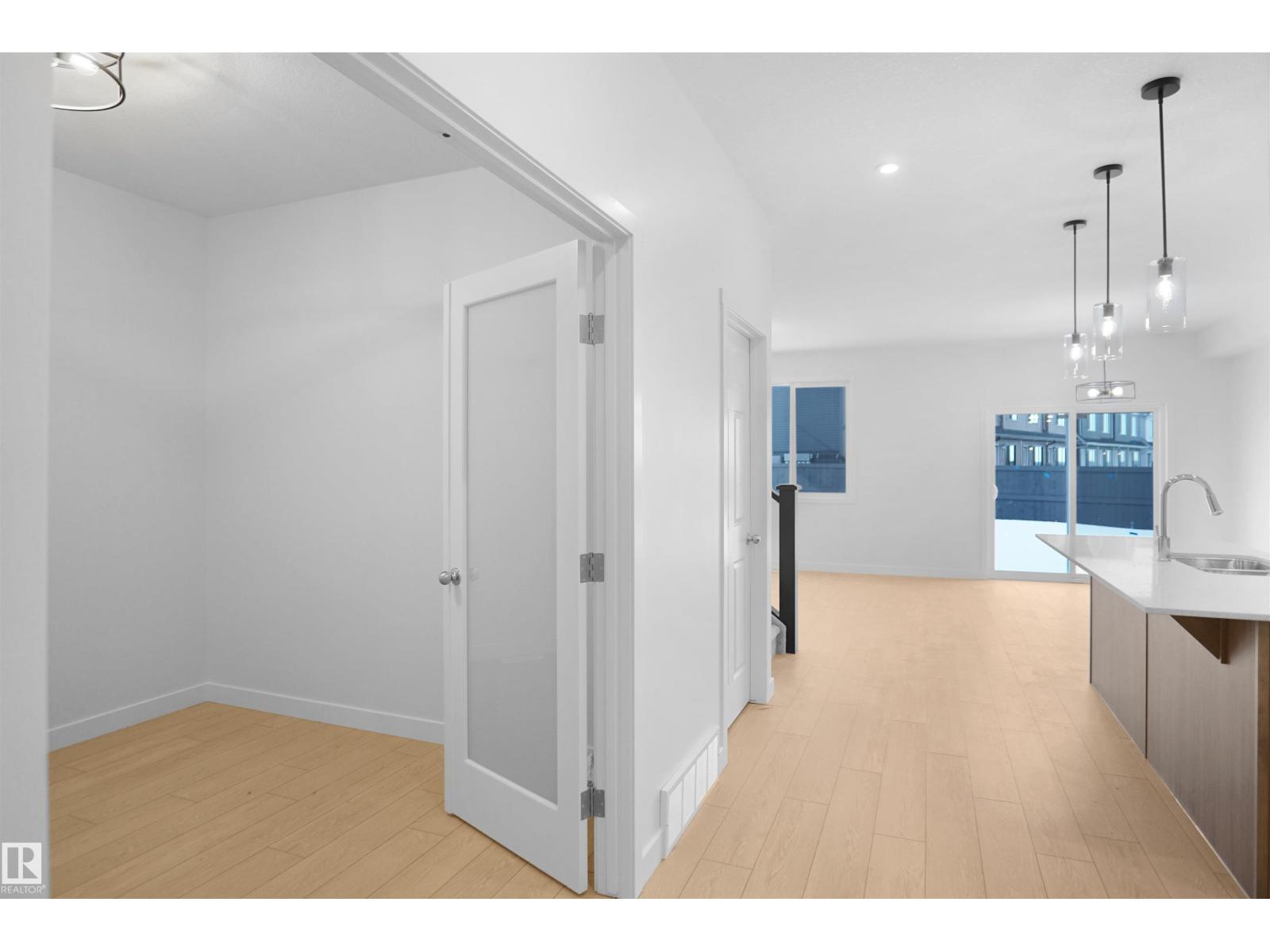 Additional image 6 of 6343 175 Avenue NW, Edmonton, AB, T5Y4B7