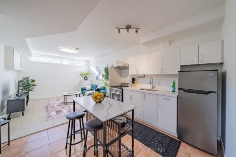 Additional image 8 of 207 Cabot Street, Oshawa, ON, L1J 5S2