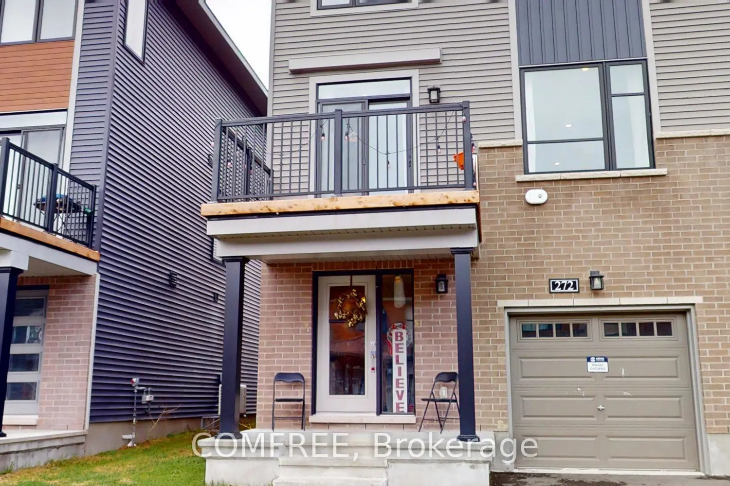 272 Elsie Macgill Walk