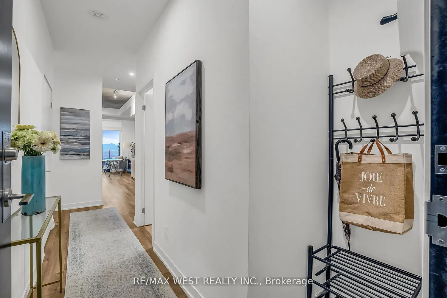 Additional image 6 of 1808 St. Clair Avenue 617