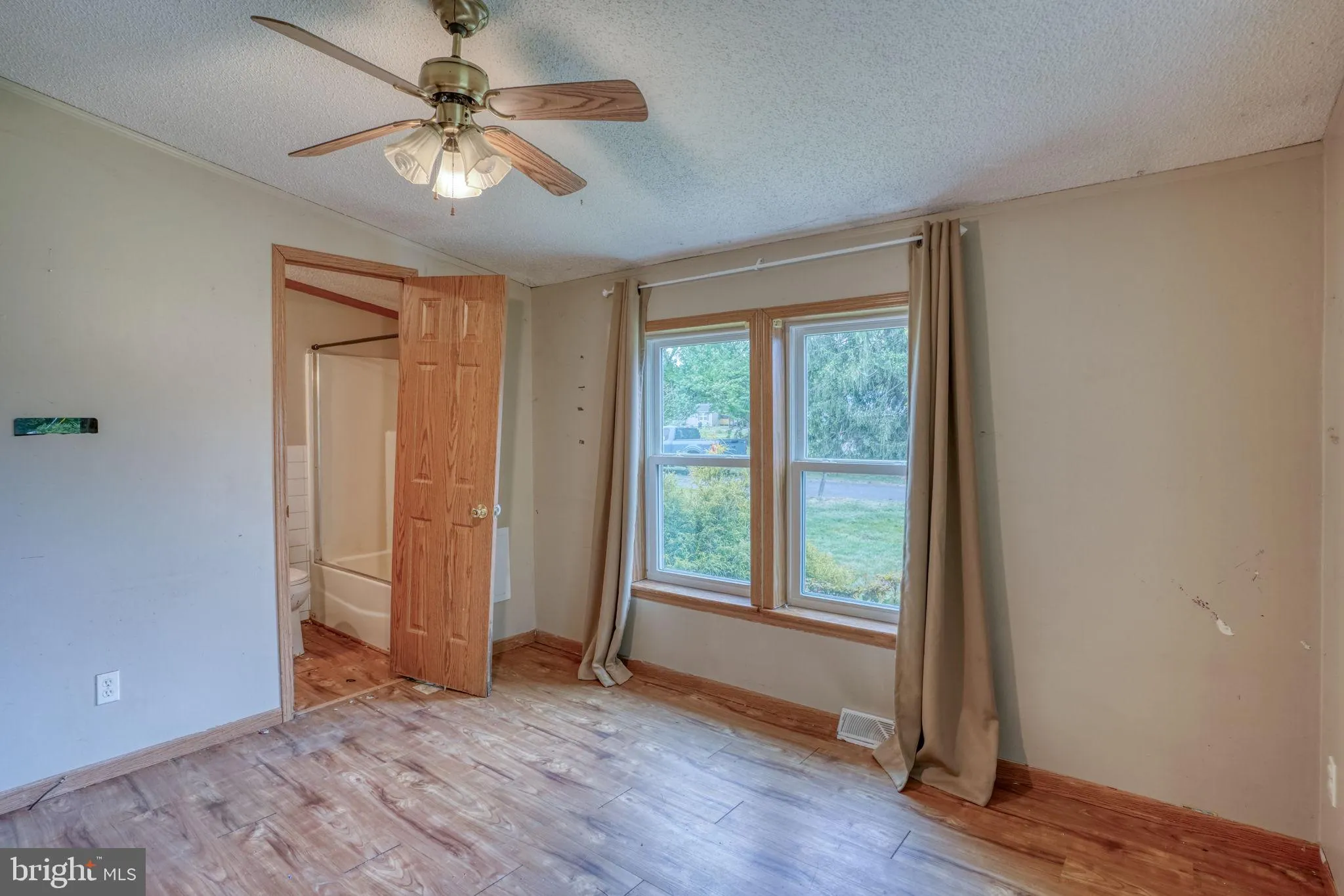 Additional image 60 of 28 E Pine St, Frederica, DE 19946
