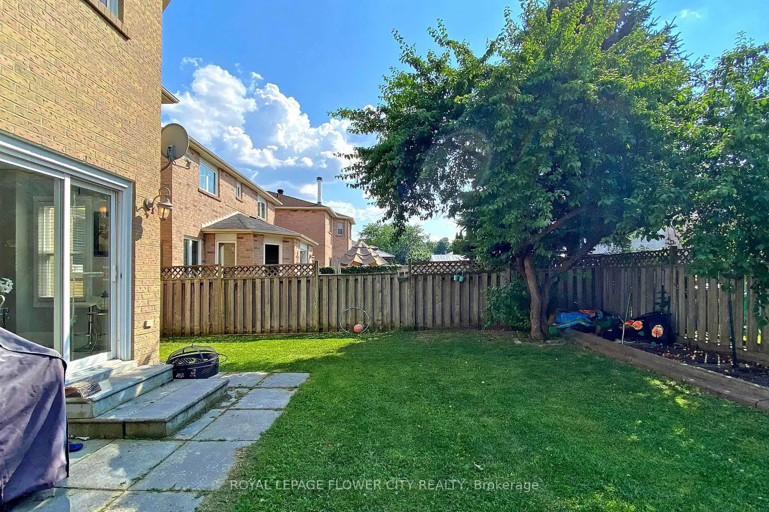 Additional image 20 of 656 Esprit Crescent