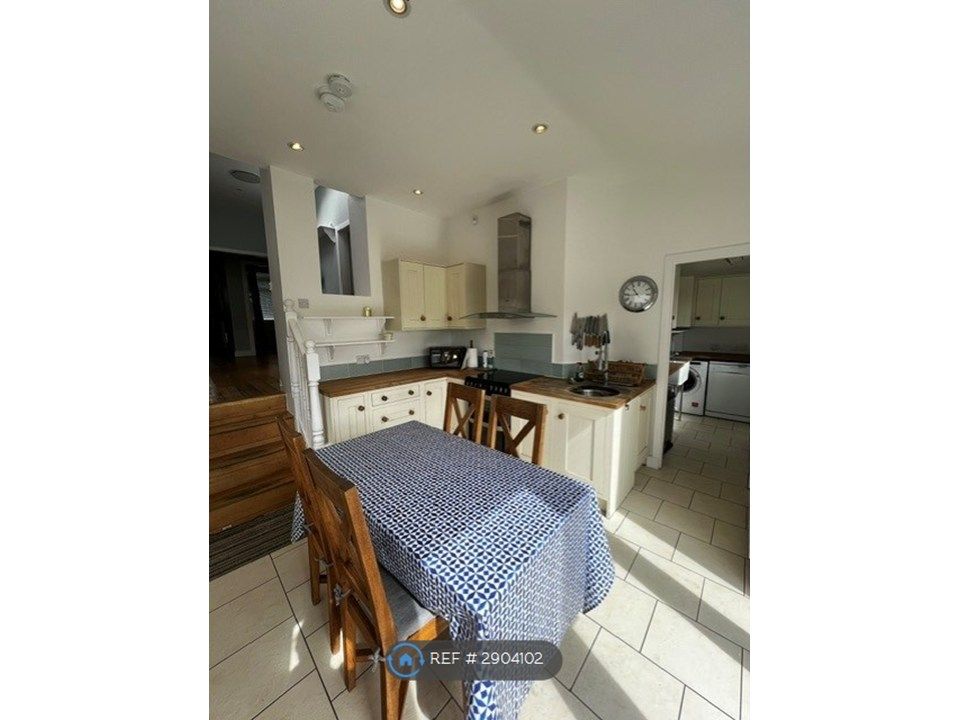 Additional image 4 of 4 bed detached house to rentRannoch Drive, Glasgow G61