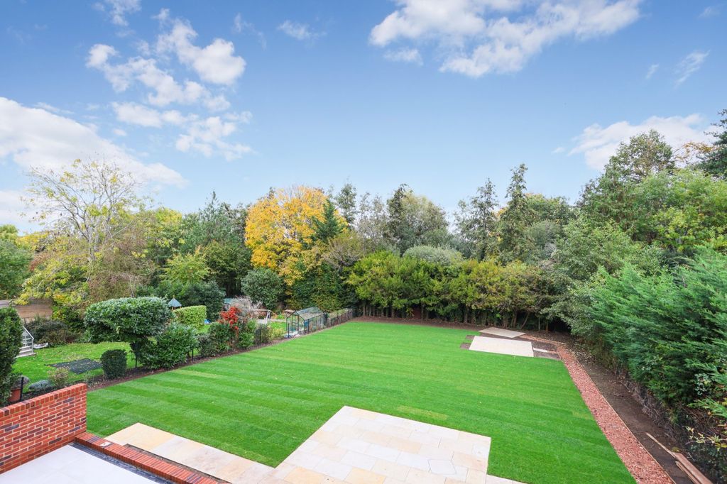 Additional image 10 of 5 bed detached house to rentWayneflete Tower Avenue, Esher KT10