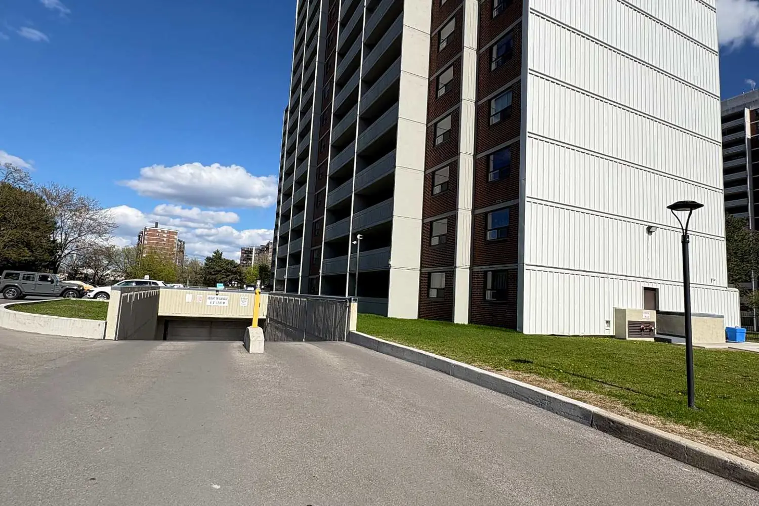 Additional image 3 of 100 Prudential Drive 609
