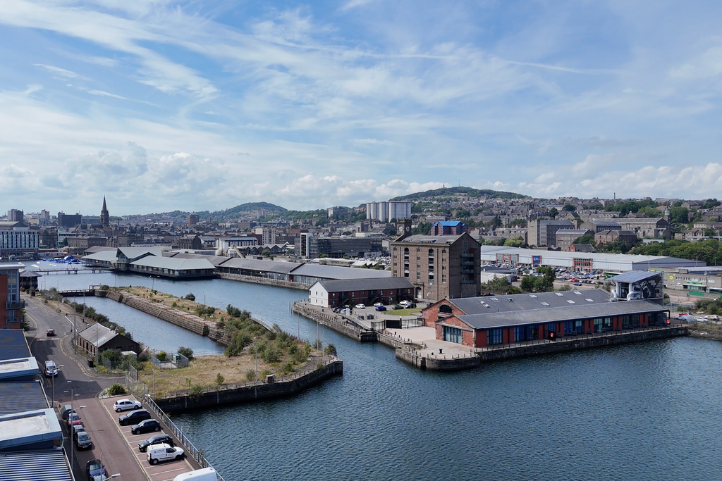 Additional image 2 of 2 bed flat for saleSouth Victoria Dock Road, Dundee DD1