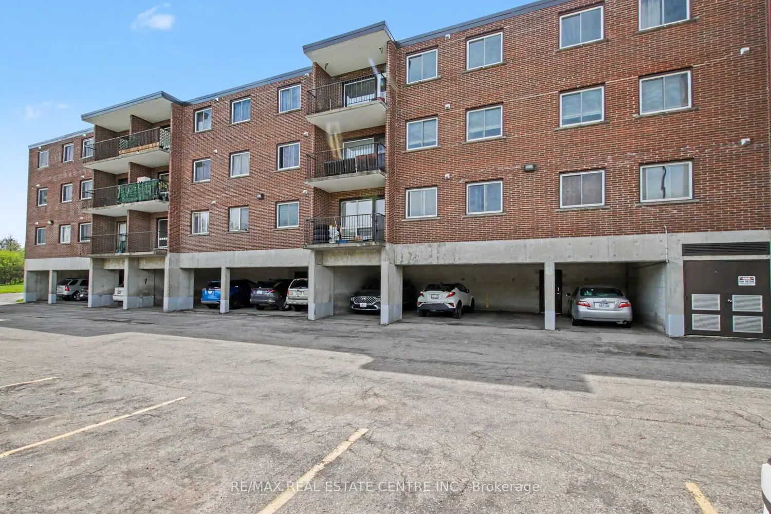 Additional image 17 of 4 Avalon Place 105