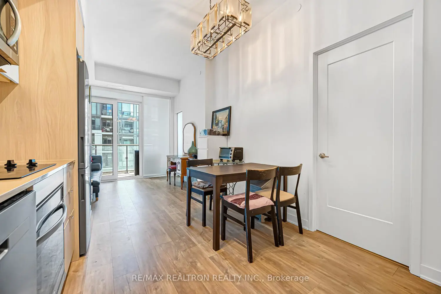 121 Lower Sherbourne Street 1742 photo 4