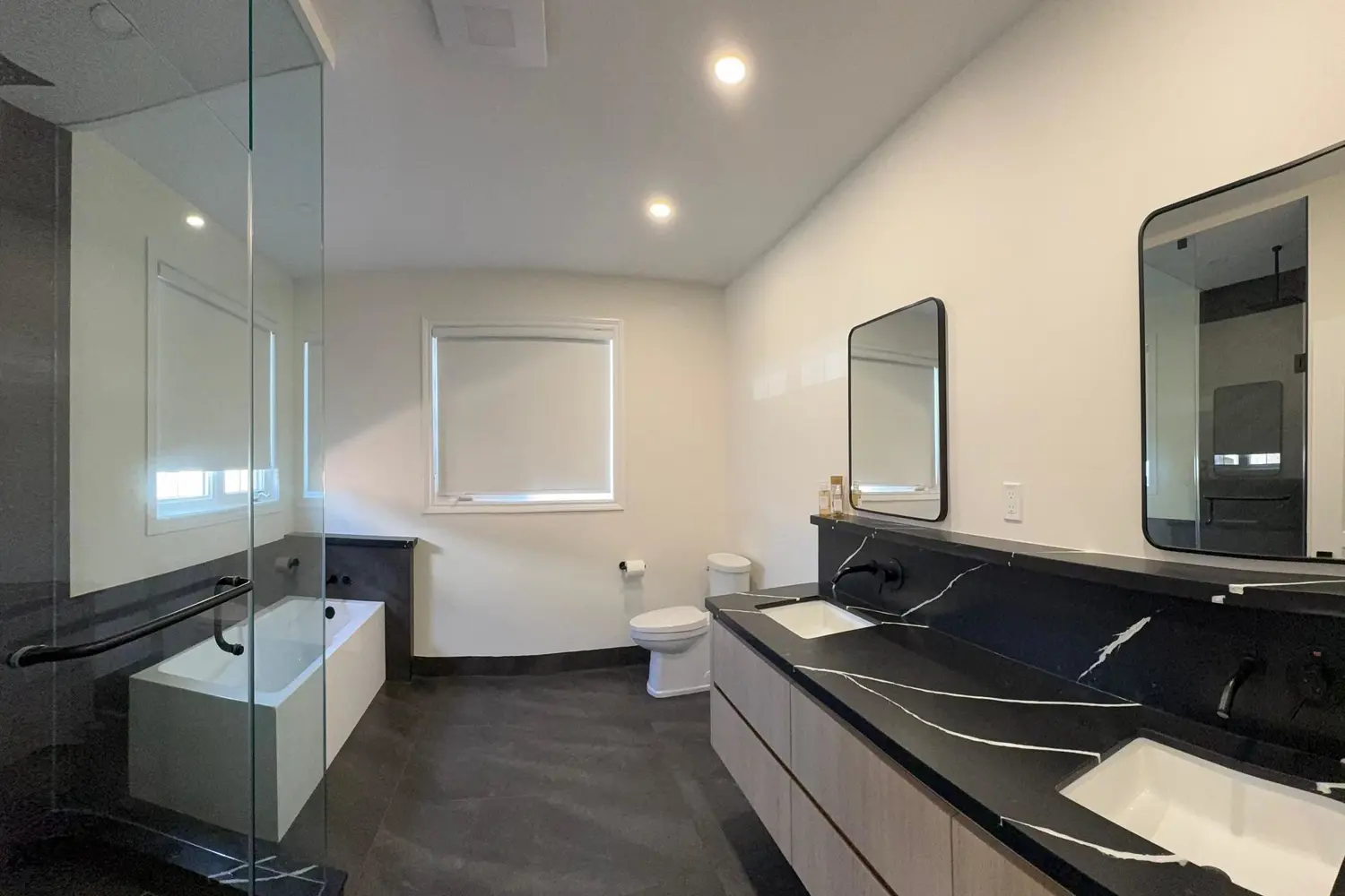 Additional image 15 of 197 Harbord Street