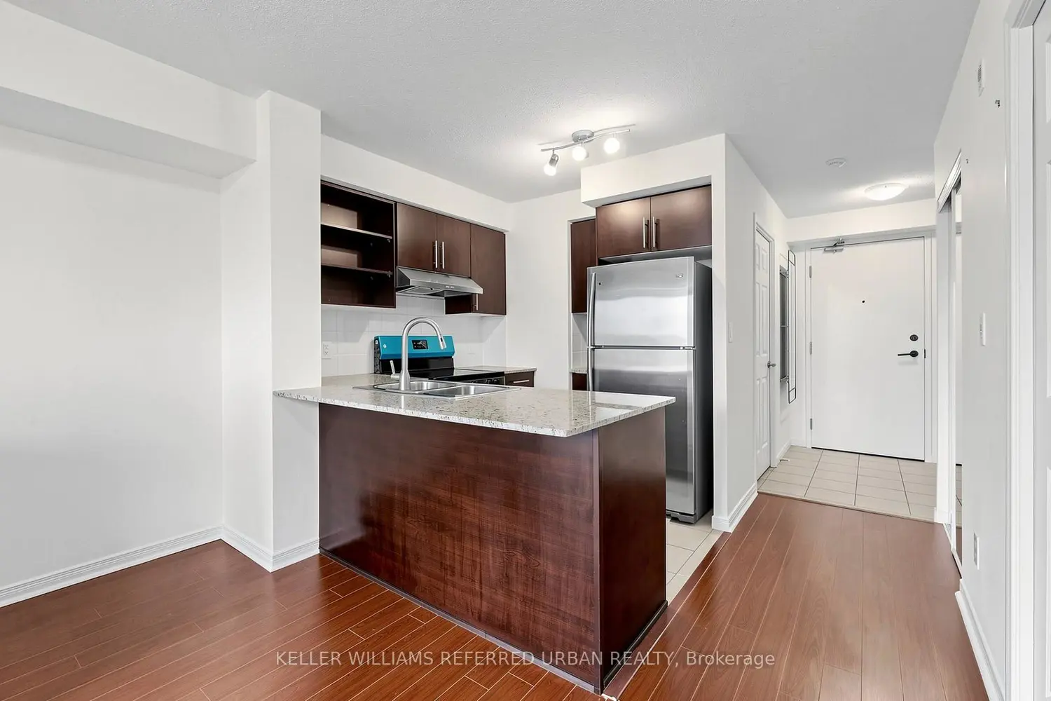 Additional image 5 of 120 Dallimore Circle 614