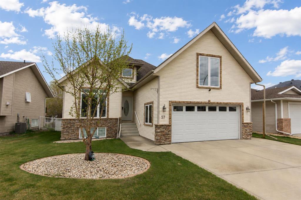 57 Lagrange Crescent, Red Deer, AB, T4R 3K2