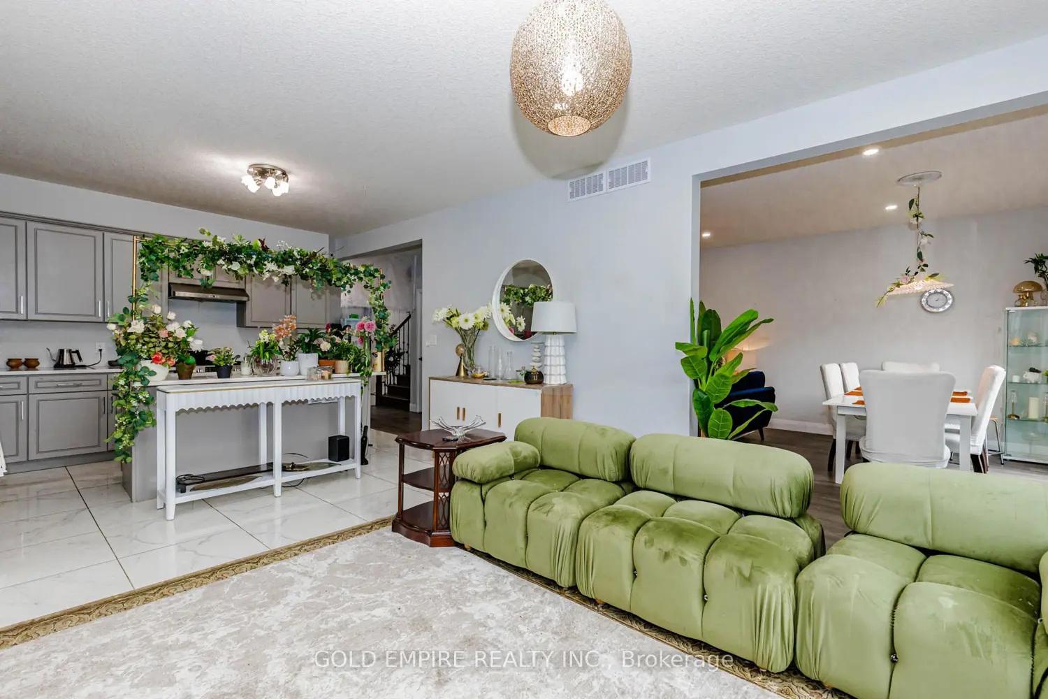 Additional image 9 of 2424 Bakervilla Street
