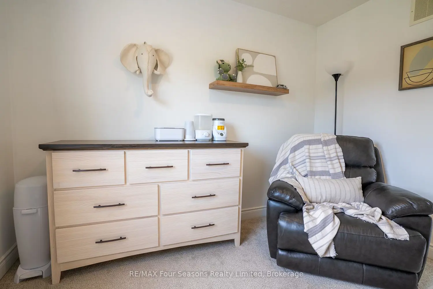 Additional image 7 of 107 Lockerbie Crescent