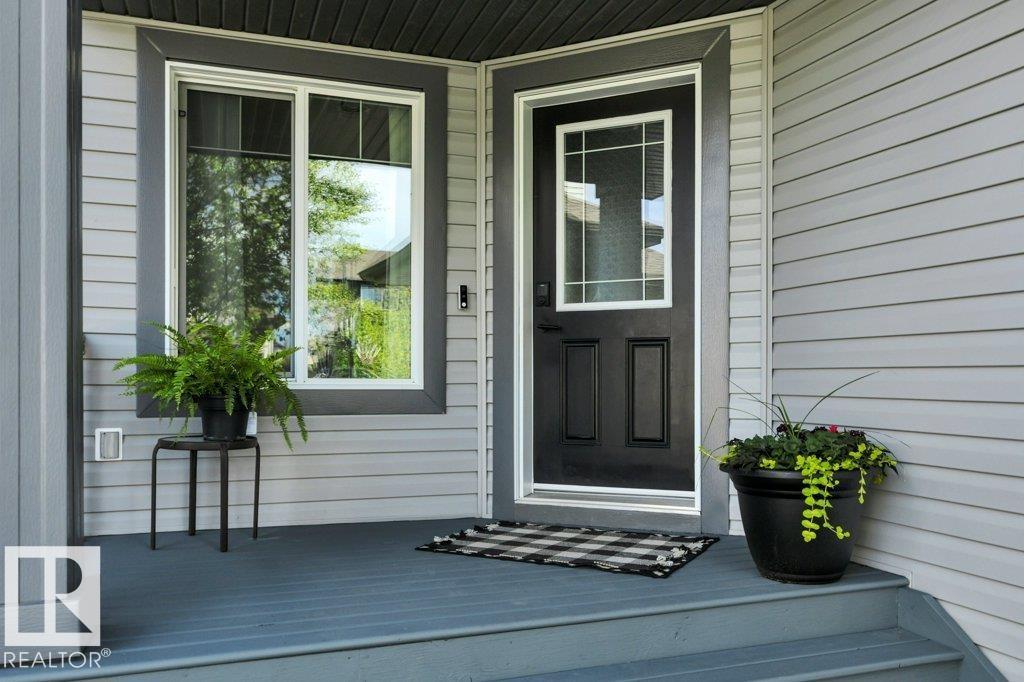 69 Selkirk Place, Leduc, AB, T9E0L4 photo 2