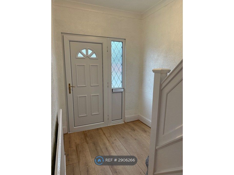 Additional image 2 of 3 bed semi-detached house to rentAuckland Road, Scunthorpe DN15
