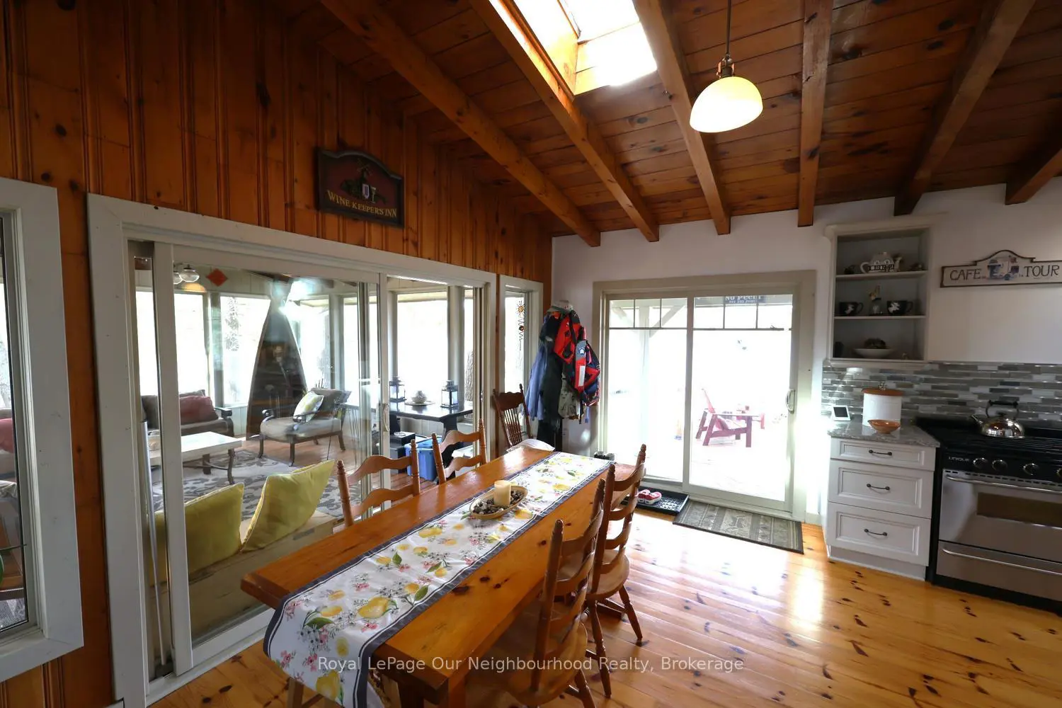 Additional image 17 of 823 Tangamong Road