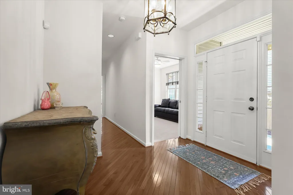 Additional image 3 of 320 Chalk Hill Drive, Baltimore, MD 21208