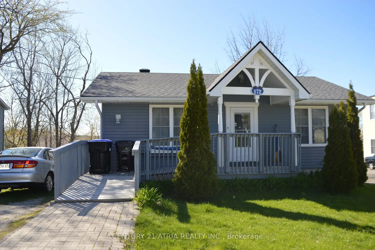 172 William Street photo 2