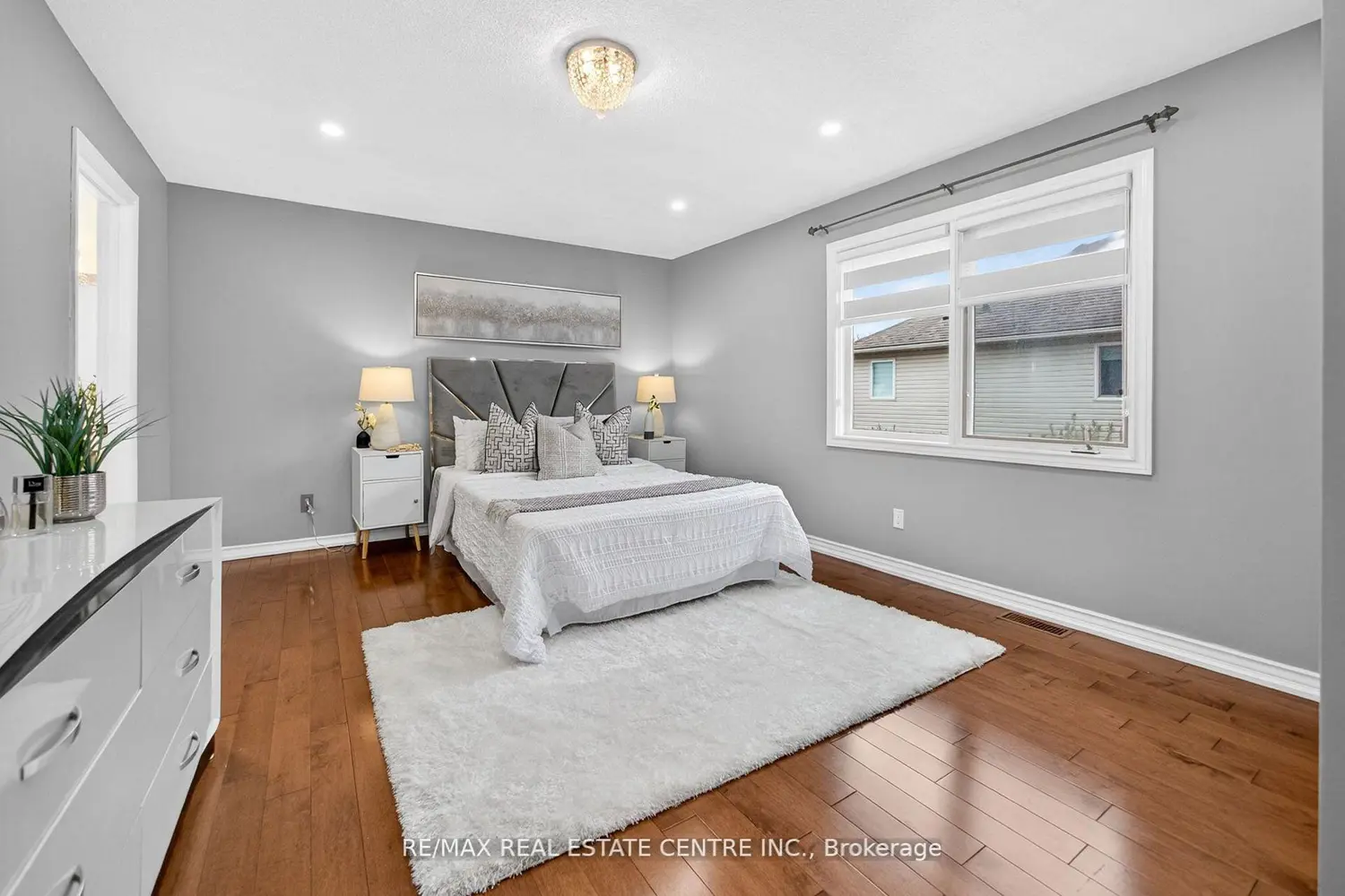 Additional image 11 of 25 Highbury Drive