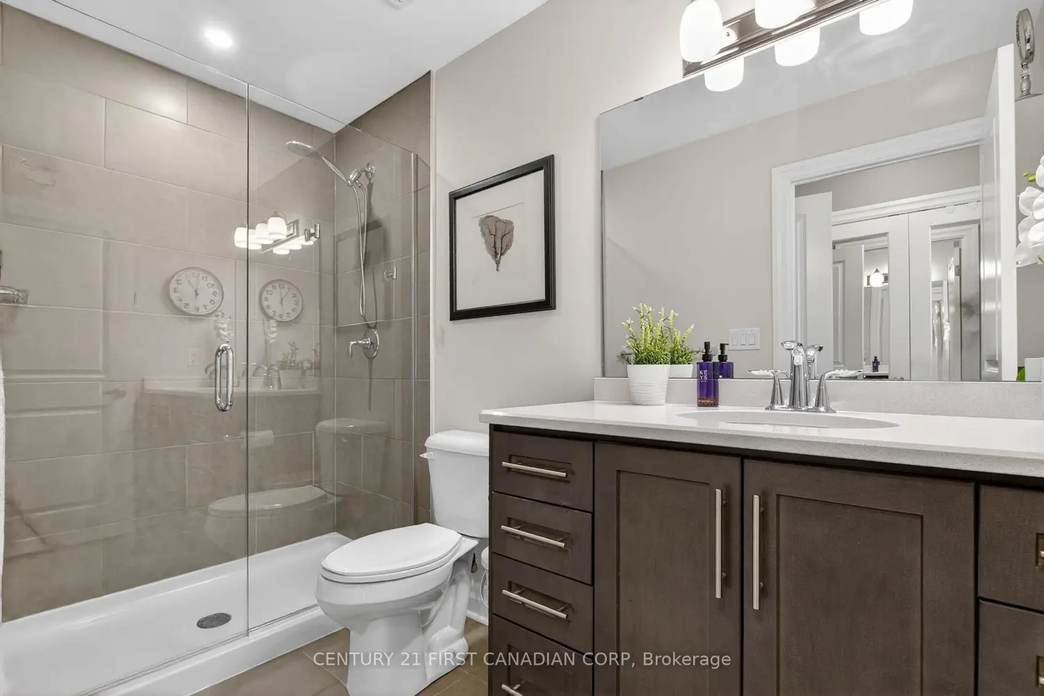 Additional image 7 of 260 Villagewalk Boulevard 208