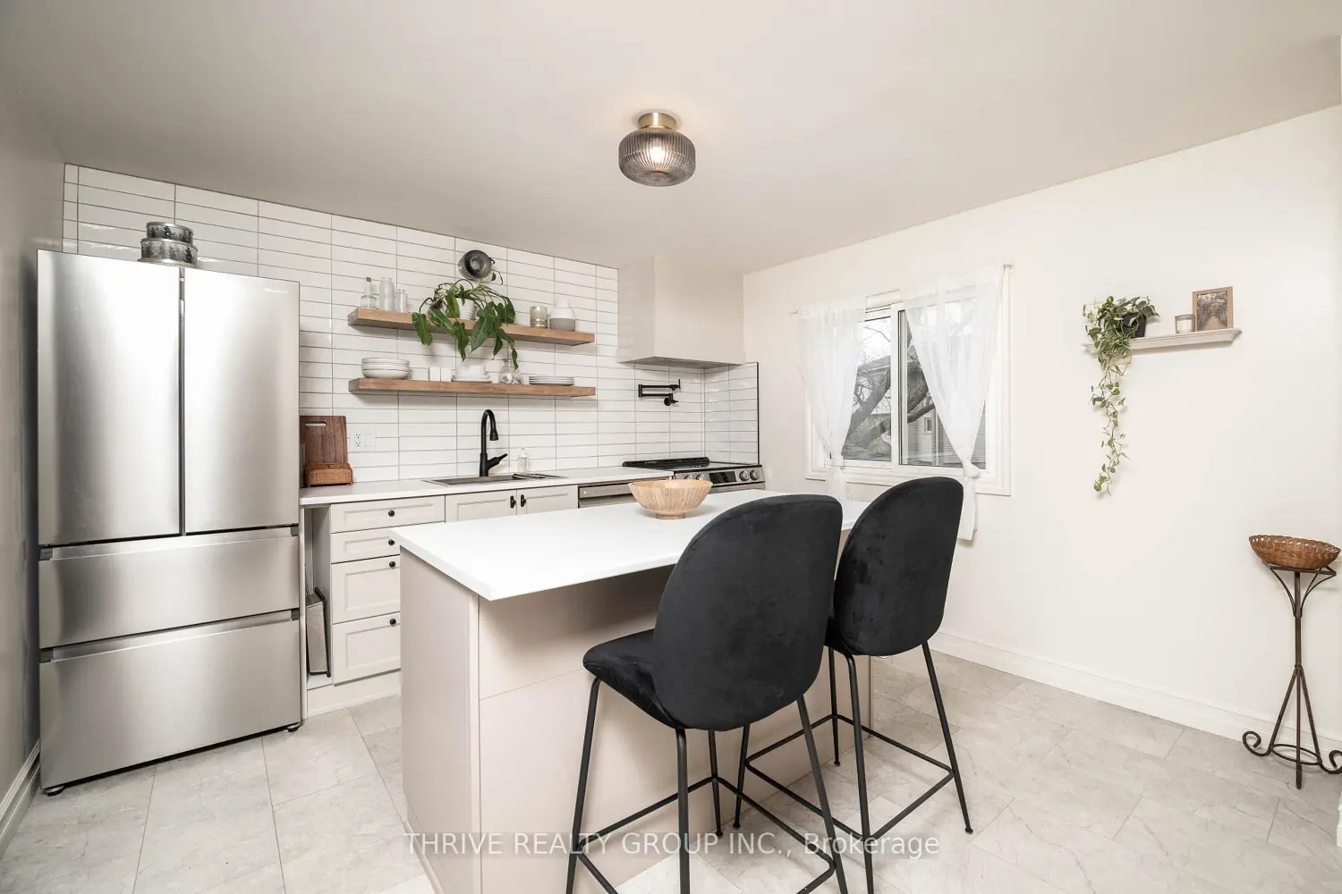 Additional image 8 of 300 Sandringham Crescent 70