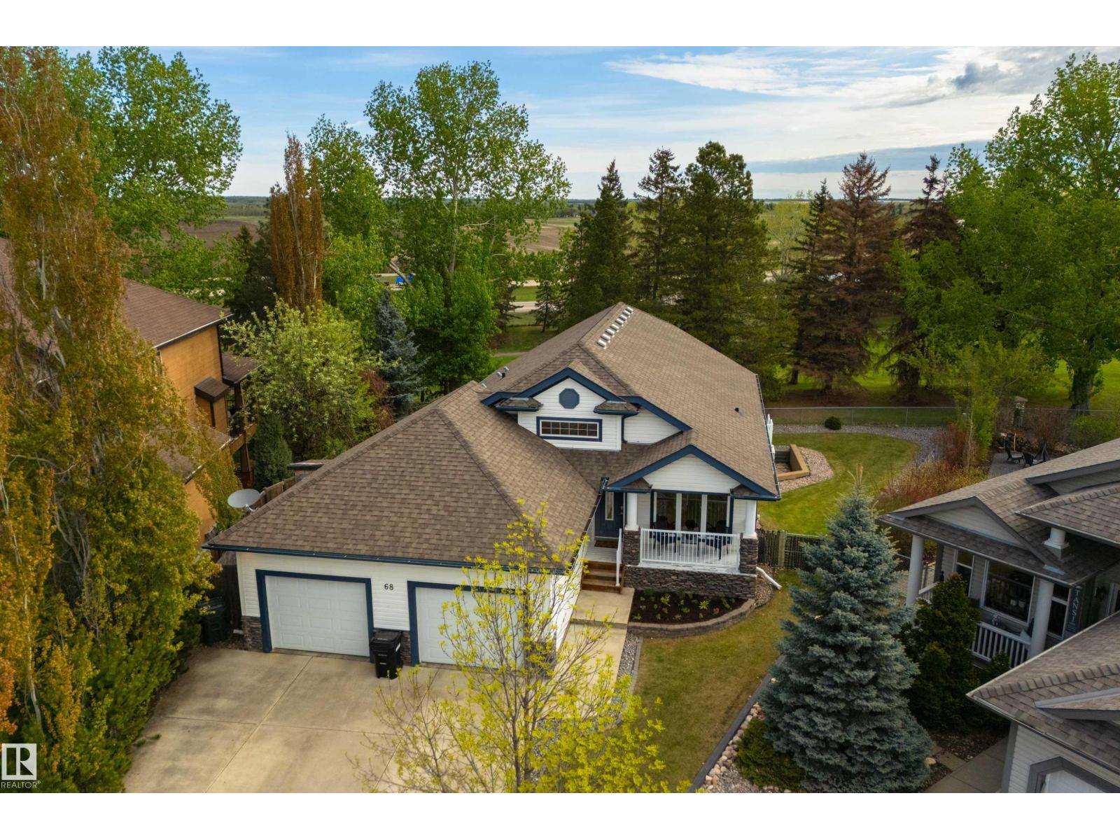 68 Linksview Bay, Spruce Grove, AB, T7X4L5