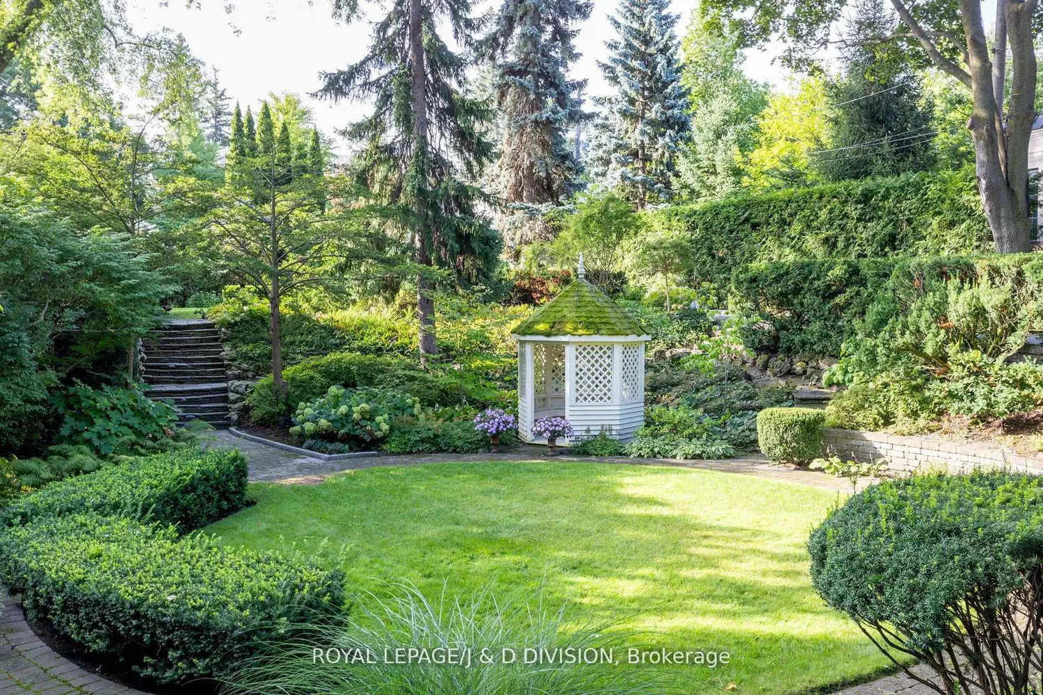 Additional image 2 of 12 Forest Glen Crescent