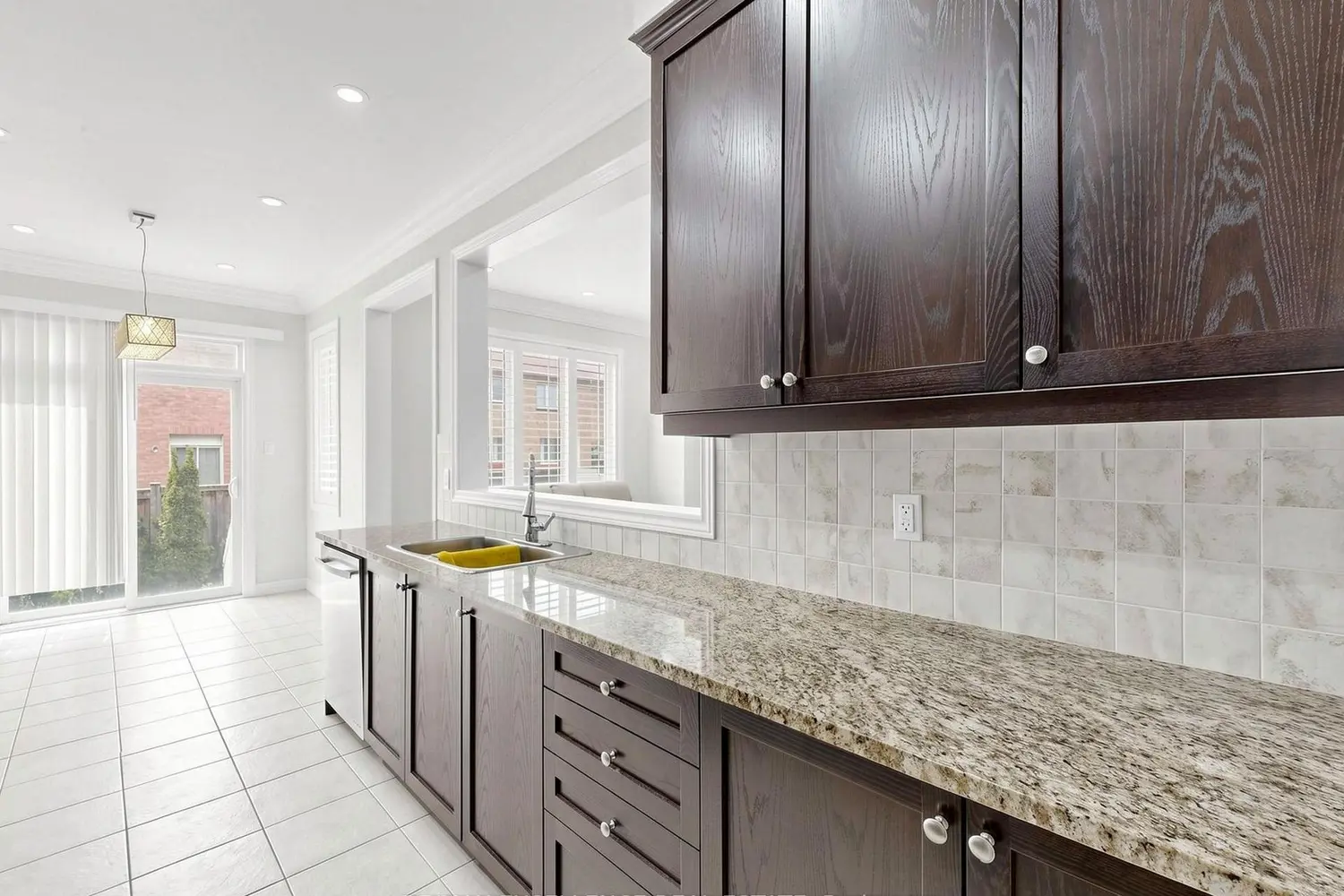 Additional image 3 of 61 Campwood Crescent