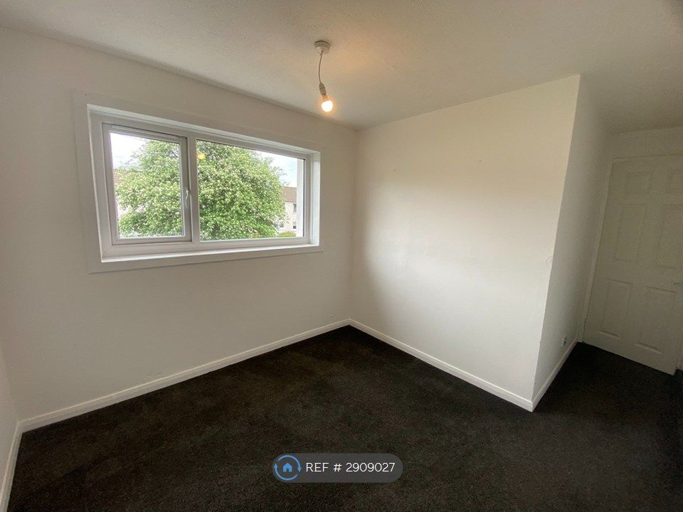 Additional image 8 of 3 bed terraced house to rentNeil Avenue, Irvine KA12