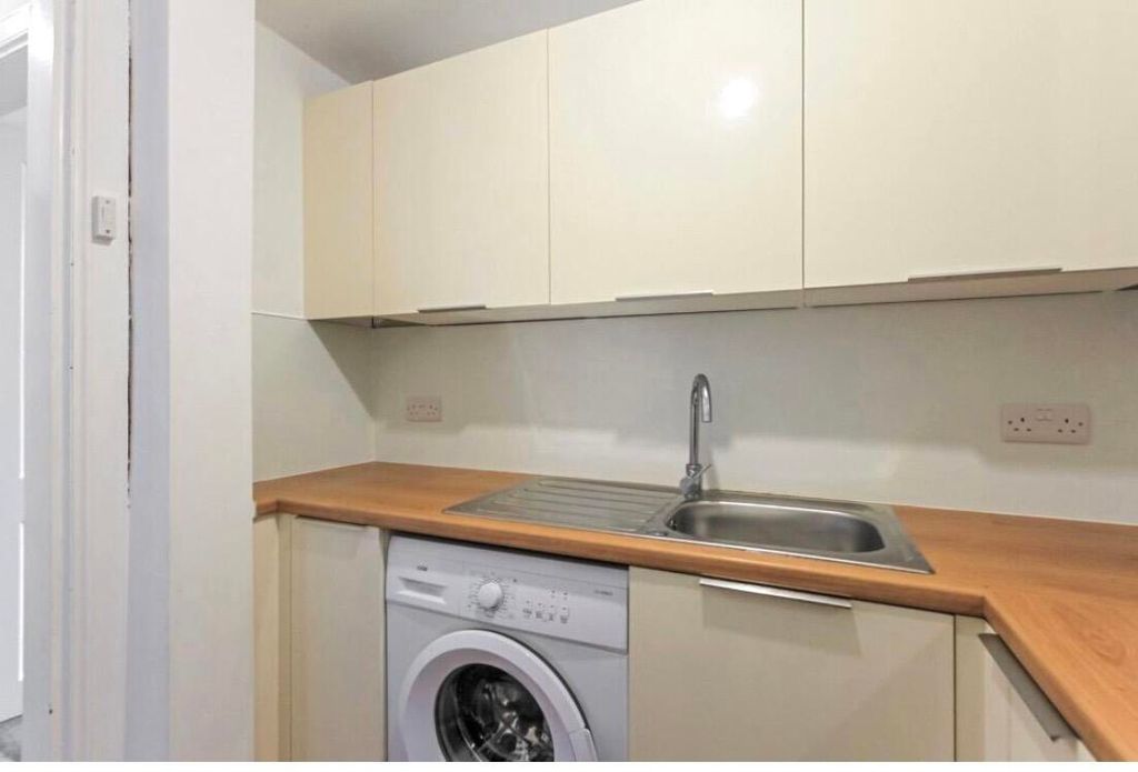 Additional image 11 of 2 bed flat to rentBurnbank Road, Hamilton ML3