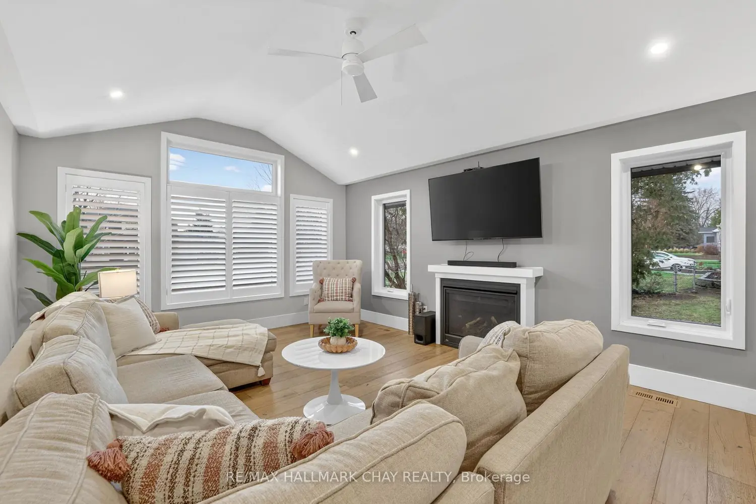 Additional image 7 of 1587 Mount Albert Road