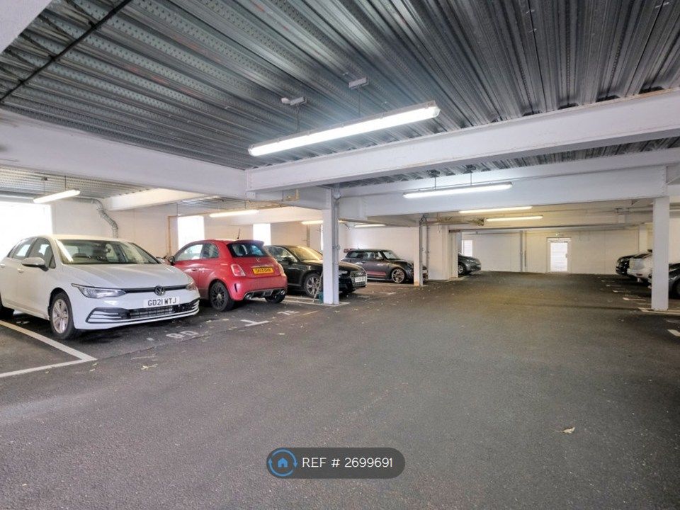 Additional image 7 of 2 bed flat to rentBroomhill Road, Aberdeen AB10