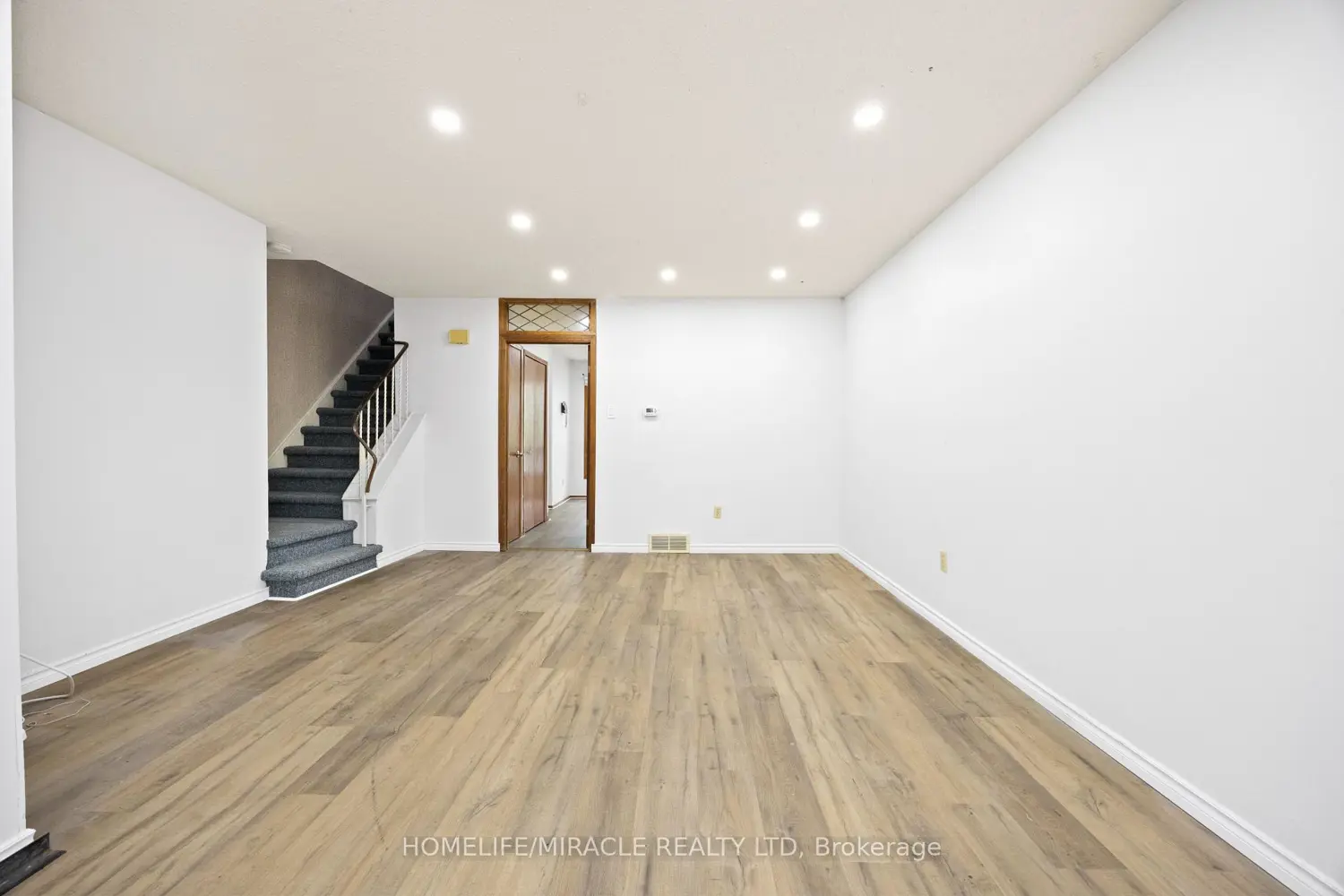 Additional image 4 of 1250 Jalna Boulevard 8