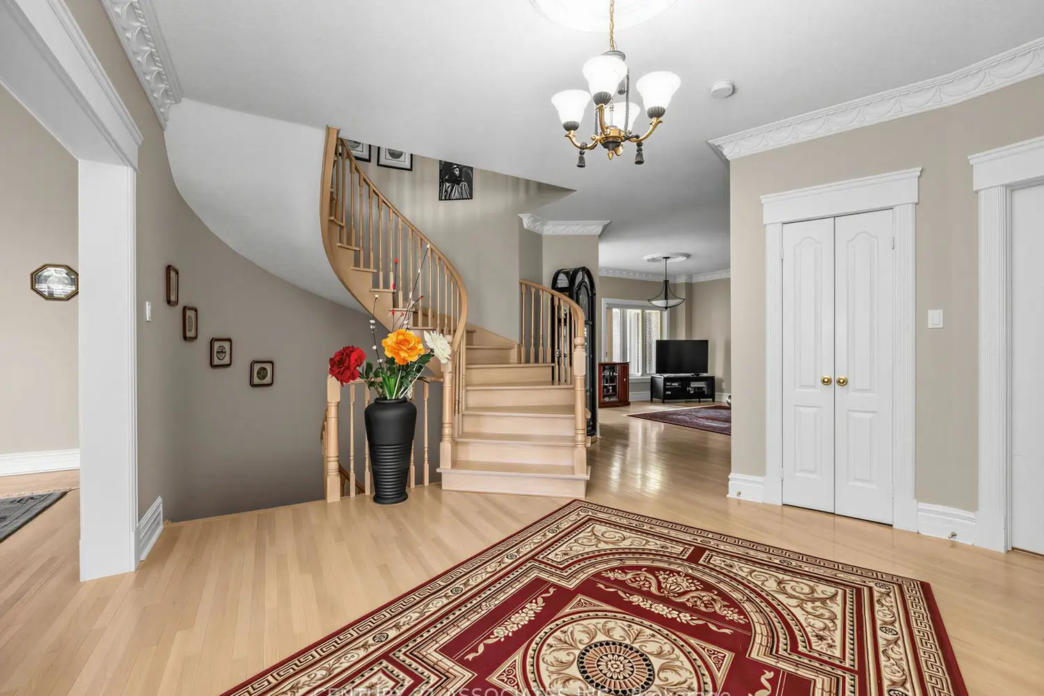 1478 Estes Crescent