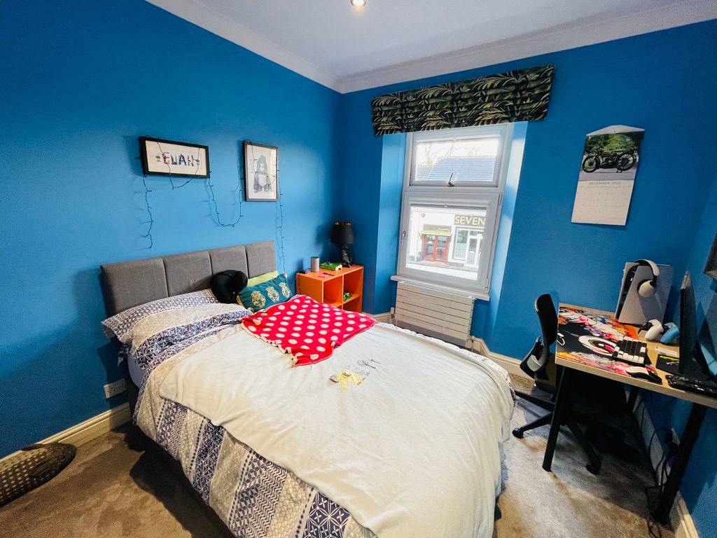 Additional image 8 of 6 bed property to rentCarmarthen Road, Kilgetty SA68