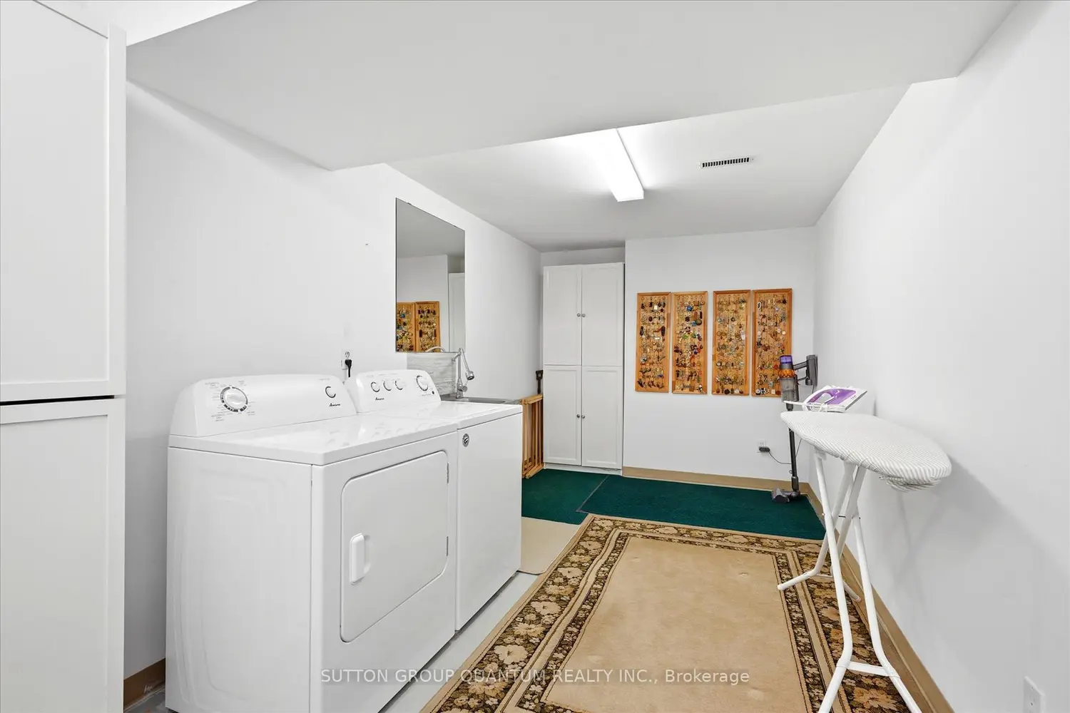 Additional image 16 of 1064 Queen Street 10A