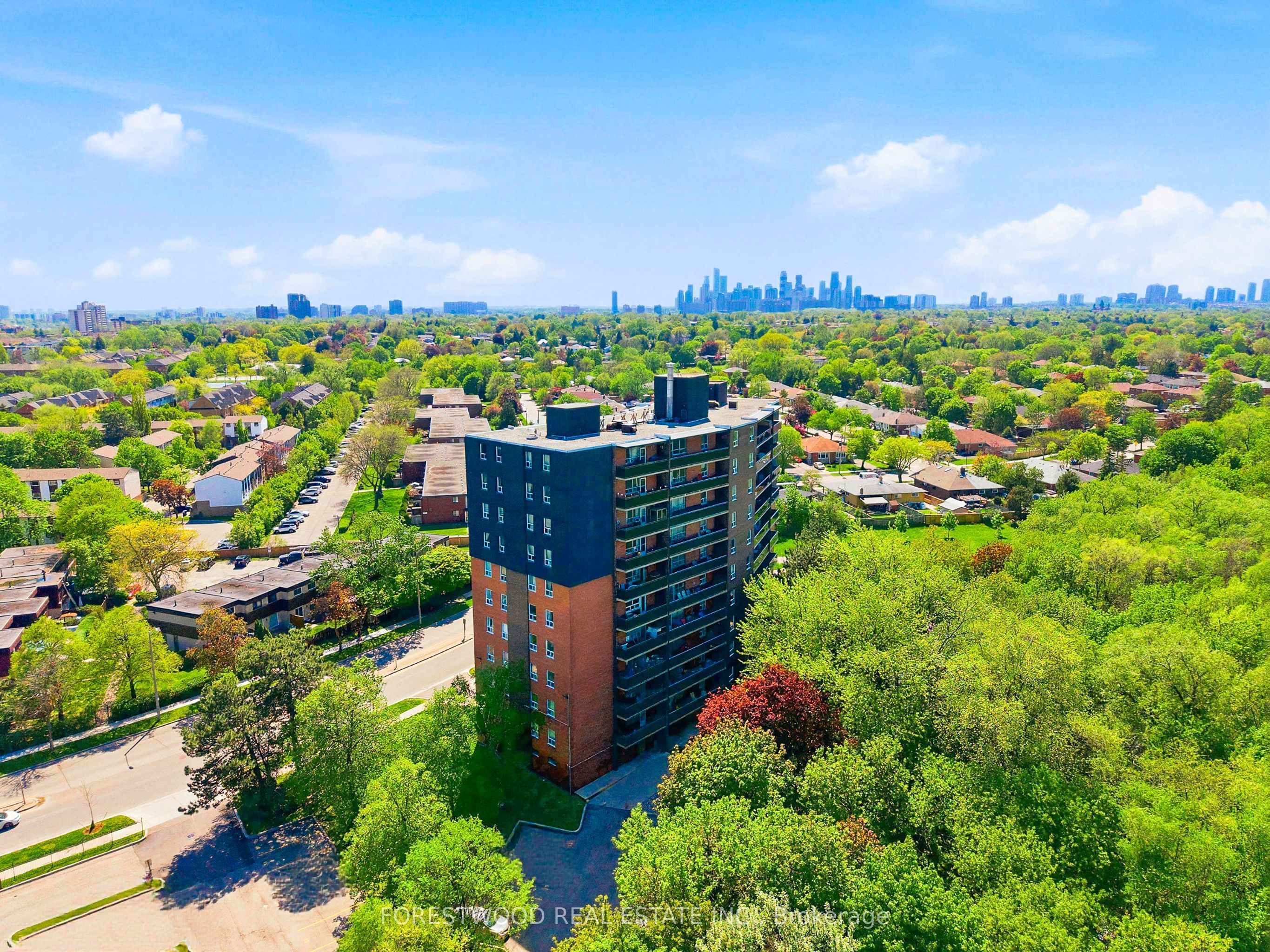Additional image 4 of 506-3145 Queen Frederica Drive, Mississauga, ON, L4Y 3A7