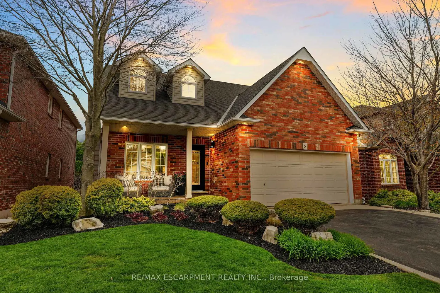 5 Volterra Court