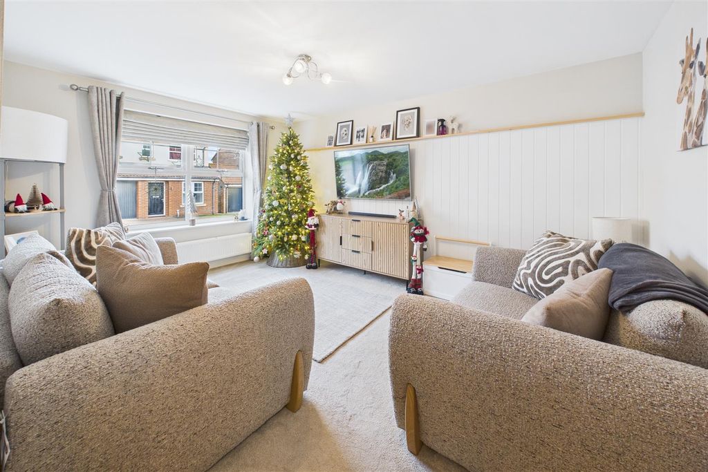Additional image 3 of 4 bed detached house to rentMercers Way, Alnwick NE66