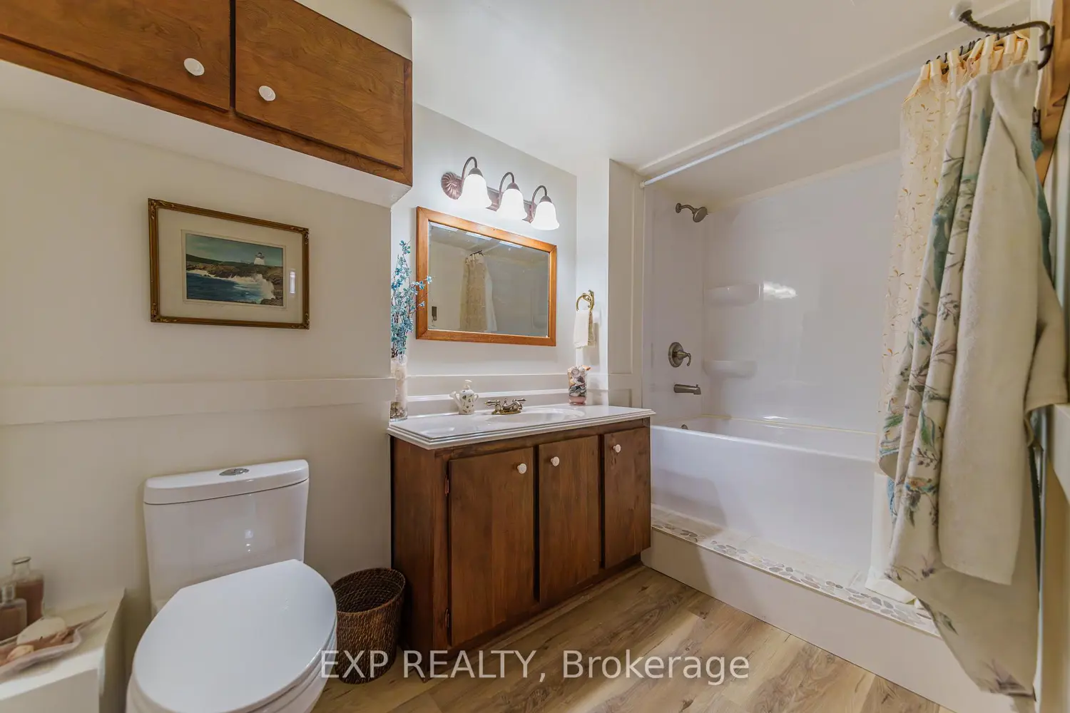 Additional image 8 of 49 Parkmount Crescent